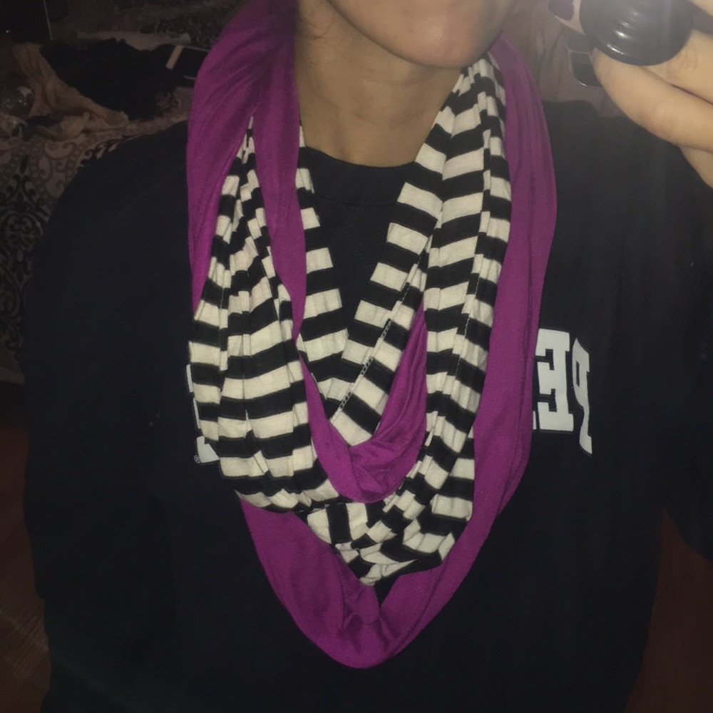 Infinity scarf